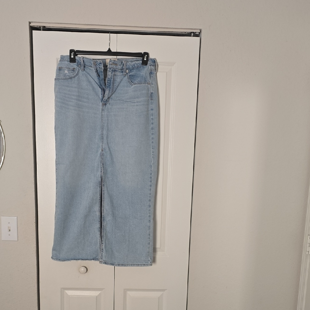 Universal Thread Women's Light Blue Maxi Skirt Size12 Waist 32